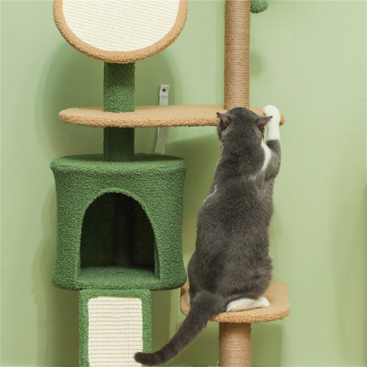 Luxury High Quality Modern Large Green Mop Lint Cactus Cat Tree Tower Scratcher Creative Cat Tree House